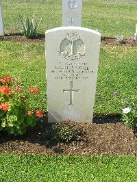 Heliopolis War Cemetery - Charles Akuze, 